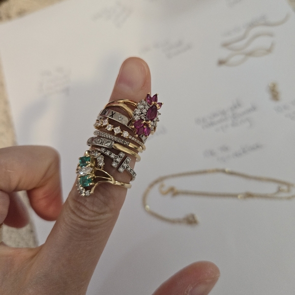 HOLD - Picture 2 of 2